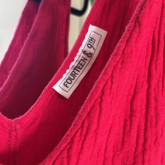 Red romper - Picture 4 of 4